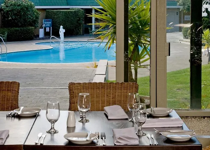 Distinction 4* Rotorua