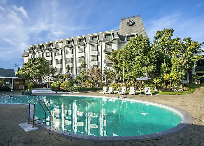 Distinction Hotel 4*